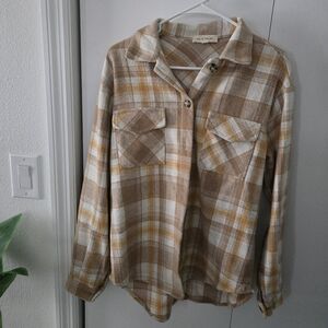 Plaid Long Sleeve Shirt - Beige and White